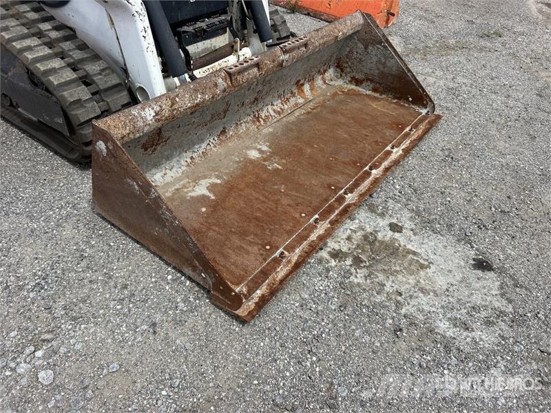 Bobcat T62 Compact Track Loader Schrankladers