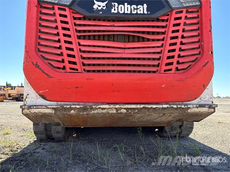 Bobcat T62 Compact Track Loader Mini Pale Gommate