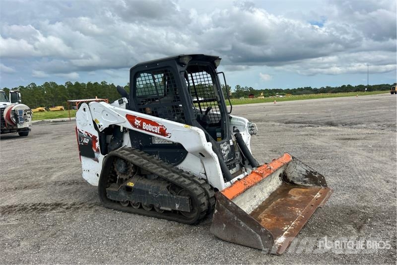 Bobcat T62 Compact Track Loader Φορτωτάκια