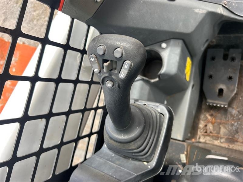 Bobcat T62 Compact Track Loader Schrankladers