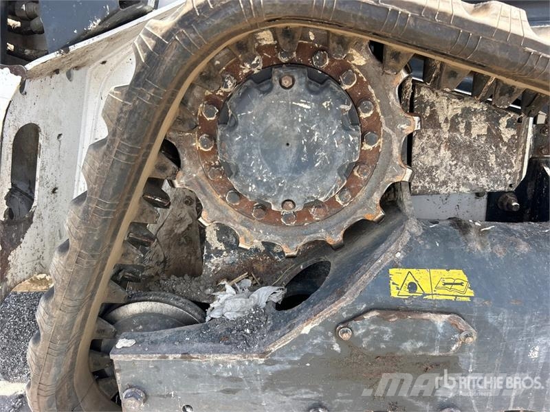 Bobcat T62 Compact Track Loader Kompaktrakodók