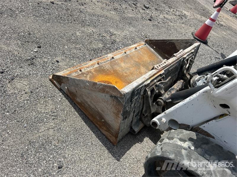 Bobcat T62 Compact Track Loader Schrankladers