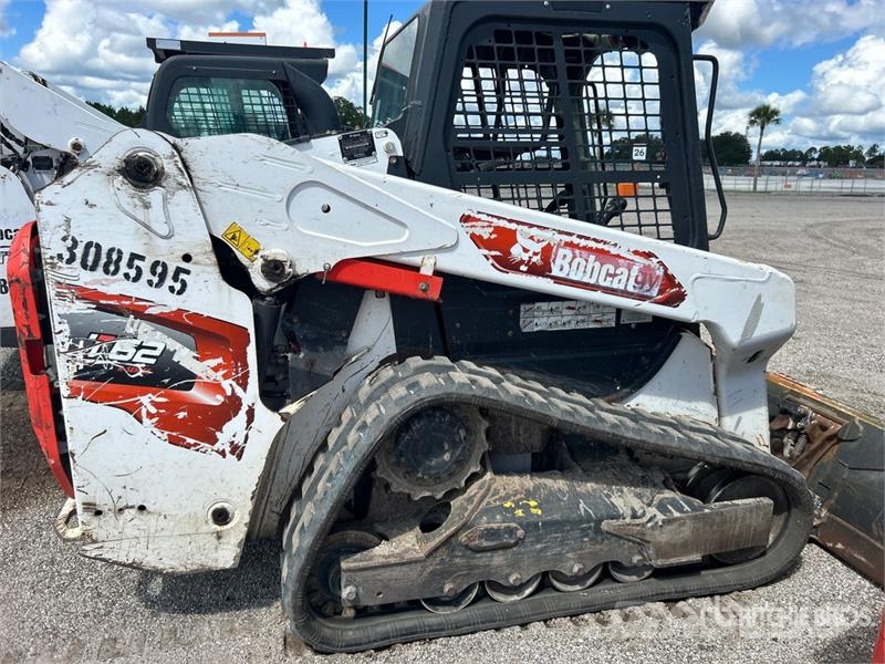 Bobcat T62 Two-Speed Compact Track Loader Smykem řízené nakladače
