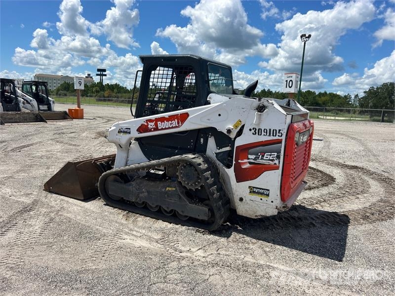 Bobcat T62 Two-Speed Compact Track Loader Smykem řízené nakladače