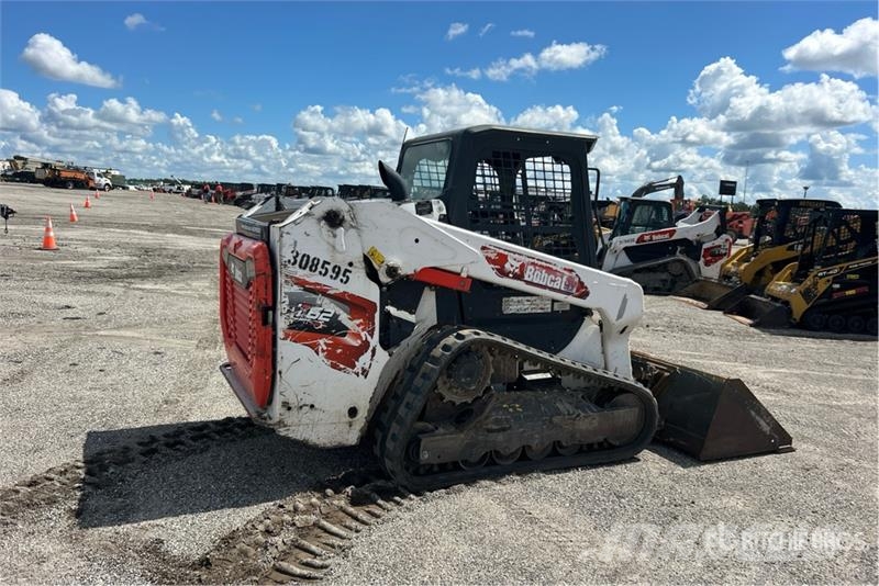 Bobcat T62 Two-Speed Compact Track Loader Smykem řízené nakladače