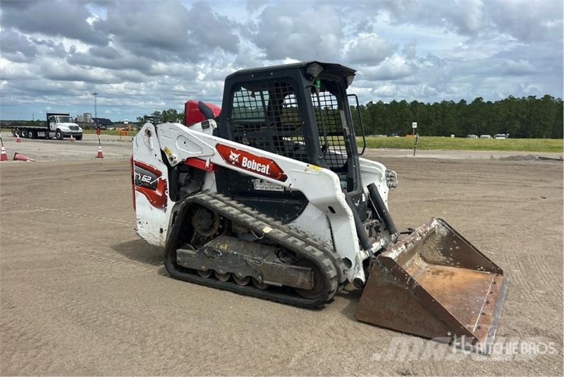 Bobcat T62 Two-Speed Compact Track Loader Мини-погрузчики