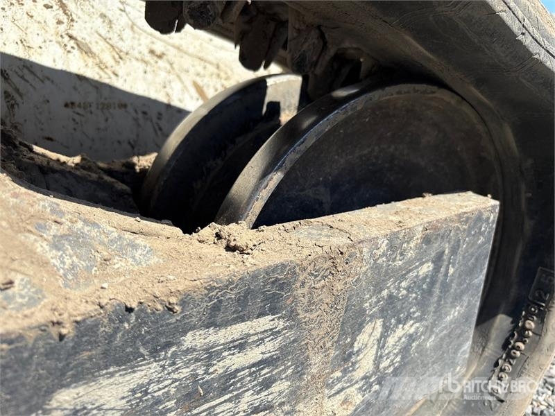 Bobcat T62 Two-Speed Compact Track Loader Ładowarki burtowe