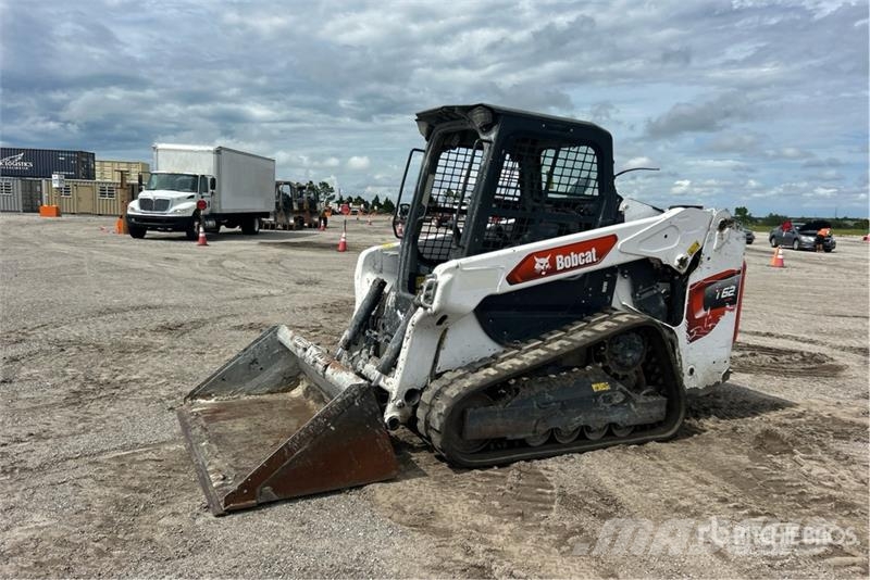 Bobcat T62 Two-Speed Compact Track Loader Mini incarcator