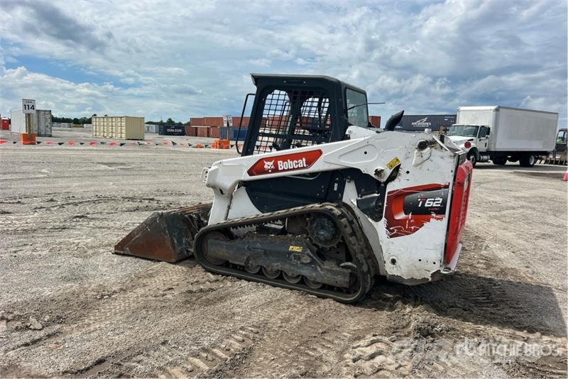Bobcat T62 Two-Speed Compact Track Loader Mini incarcator
