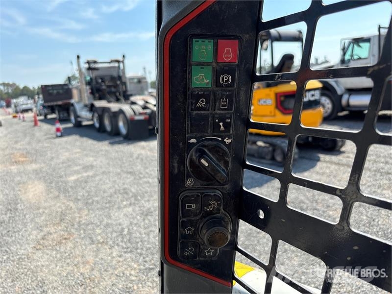 Bobcat T62 Two-Speed Compact Track Loader Ładowarki burtowe