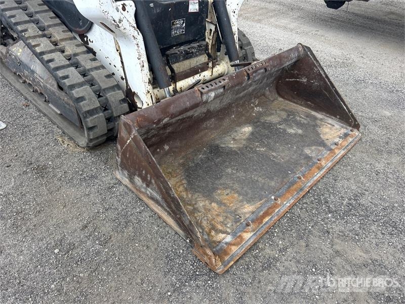 Bobcat T64 Compact Track Loader Мини-погрузчики