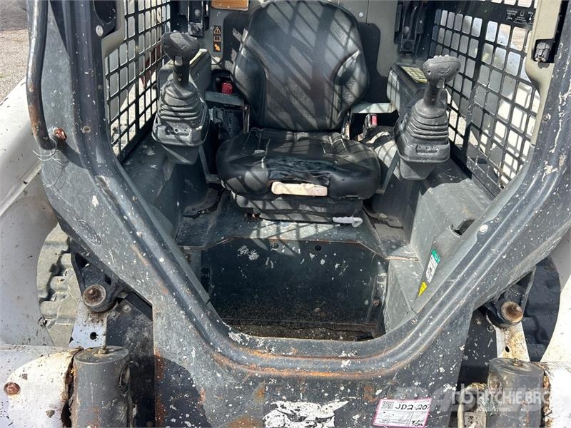 Bobcat T64 Compact Track Loader Kompaktlader