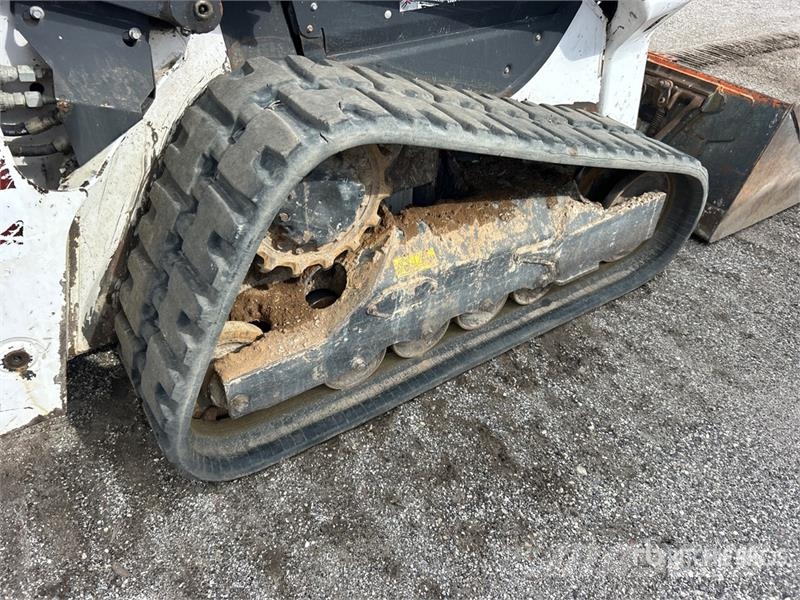 Bobcat T64 Compact Track Loader Kompaktlader