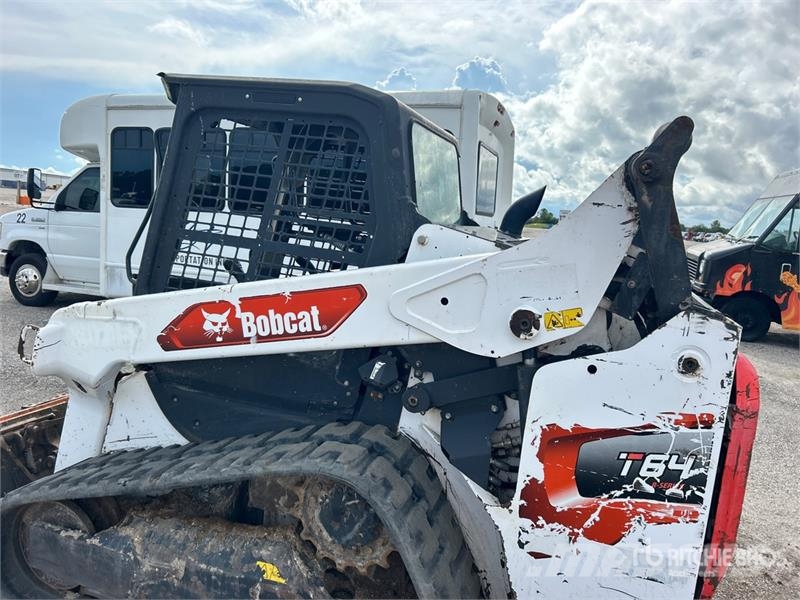 Bobcat T64 Compact Track Loader Kompaktlader