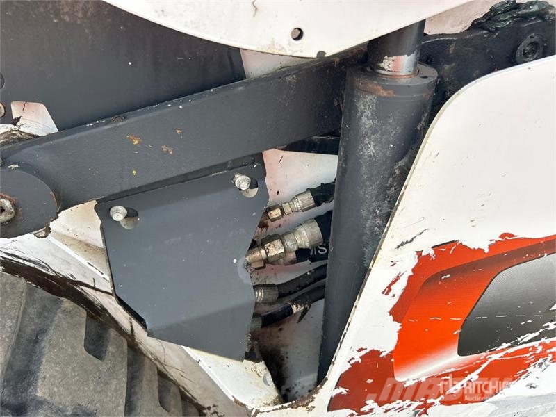 Bobcat T64 Compact Track Loader Kompaktlader