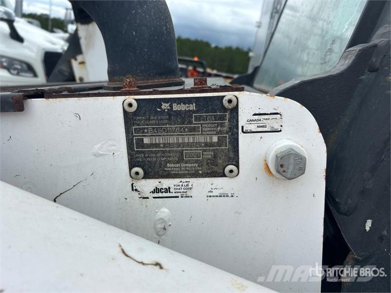 Bobcat T64 Compact Track Loader Мини-погрузчики