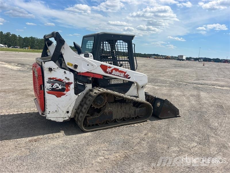 Bobcat T64 Compact Track Loader لوادر انزلاقية التوجيه