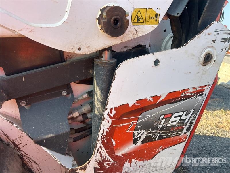 Bobcat T64 Two-Speed Compact Track Loader Kompaktlader
