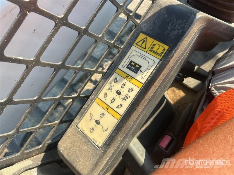 Bobcat T64 Two-Speed Compact Track Loader Kompaktlader