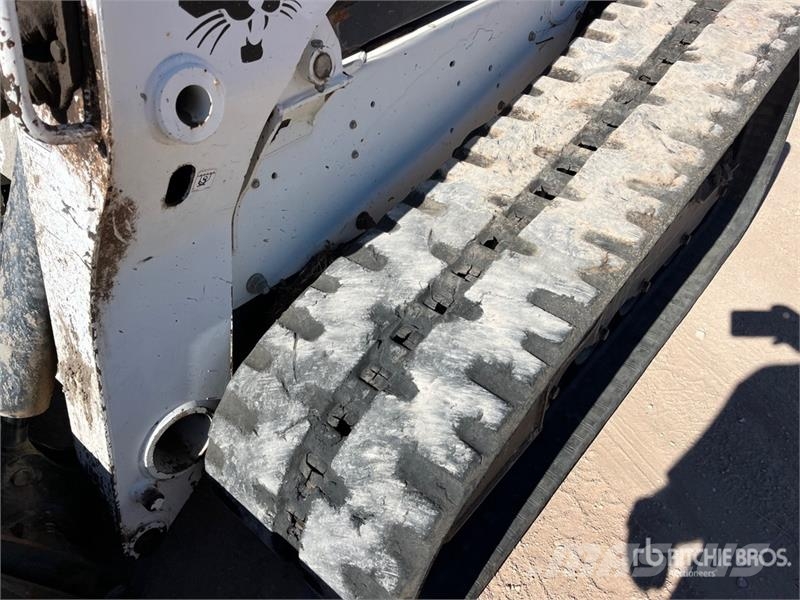 Bobcat T650 لوادر انزلاقية التوجيه