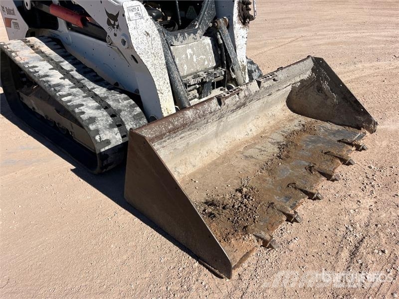 Bobcat T650 لوادر انزلاقية التوجيه