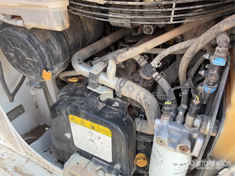 Bobcat T66 Skid steer mini utovarivači