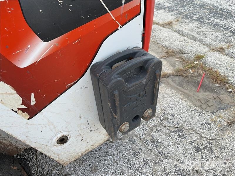 Bobcat T66 Skid steer mini utovarivači