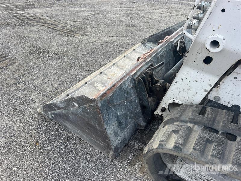 Bobcat T740 Skid steer mini nakladalci