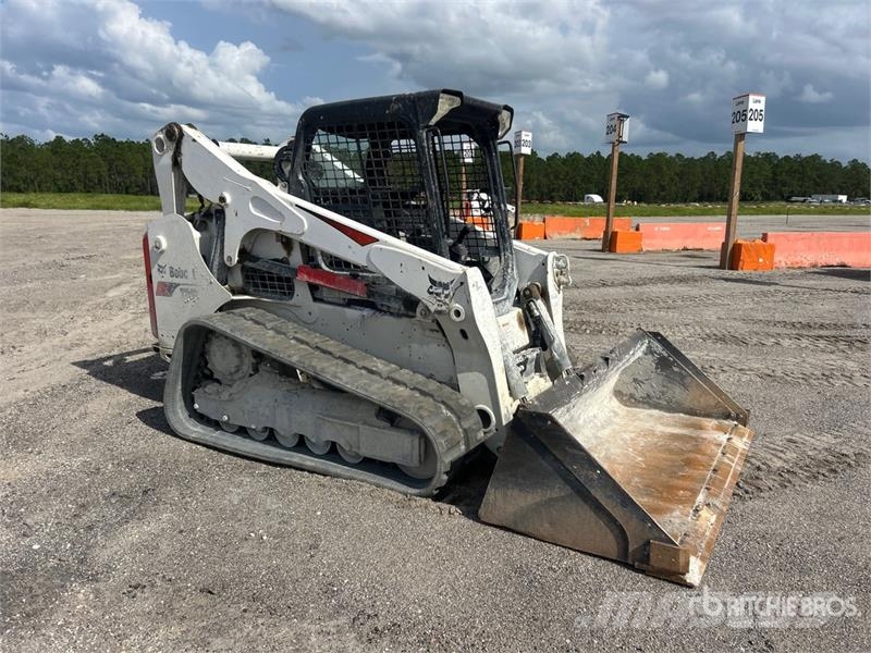 Bobcat T740 Skid steer loaders