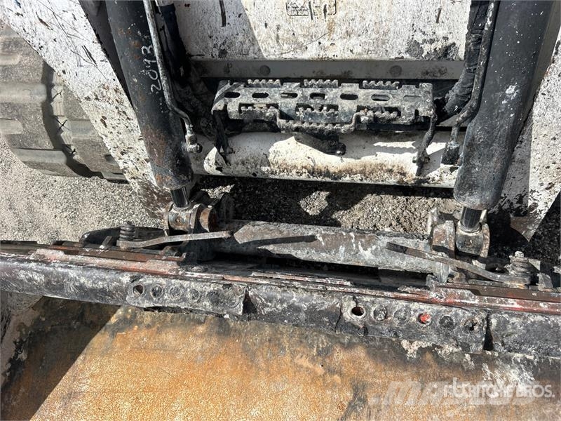 Bobcat T740 Skid steer loaders