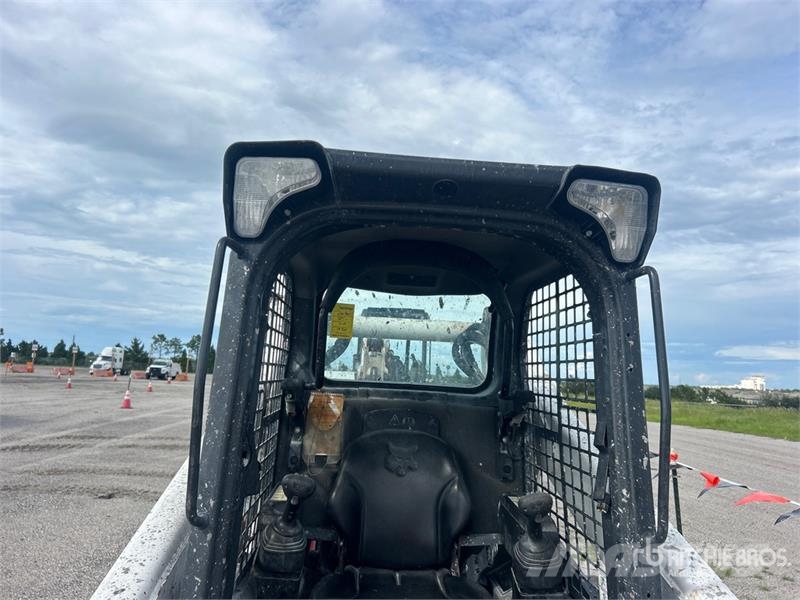 Bobcat T740 Skid steer mini nakladalci