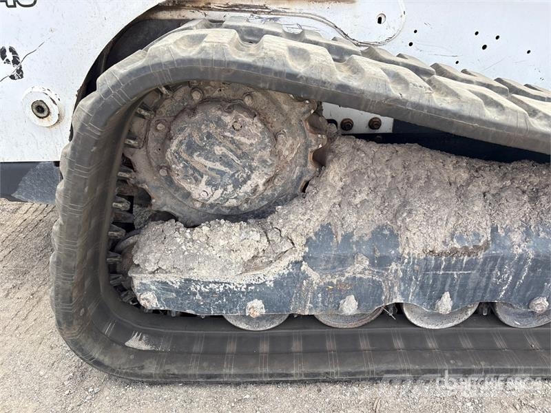 Bobcat T740 Minicarregadeiras