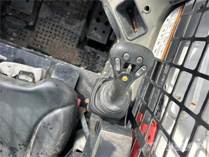 Bobcat T740 Мини товарачи

