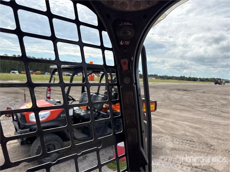 Bobcat T740 Minicarregadeiras