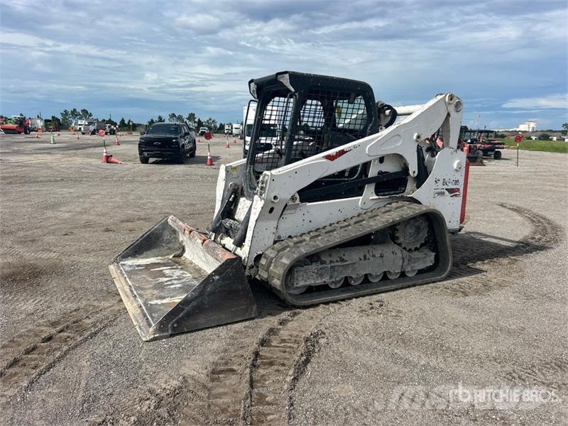 Bobcat T740 Skid steer mini nakladalci