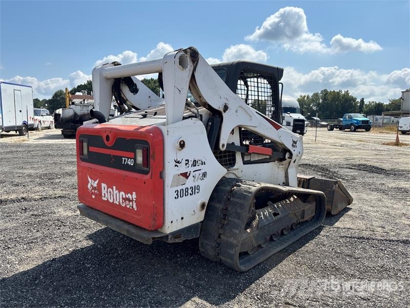 Bobcat T740 Skid steer mini nakladalci