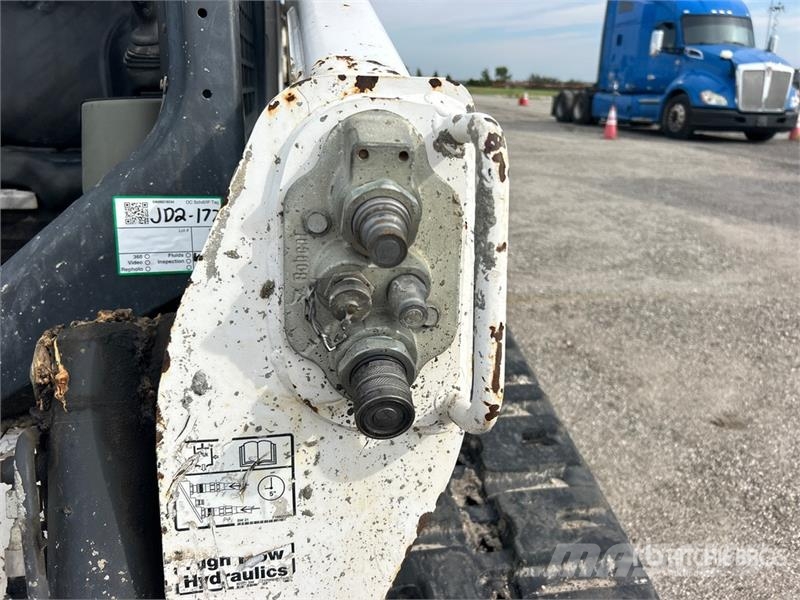 Bobcat T740 Мини товарачи
