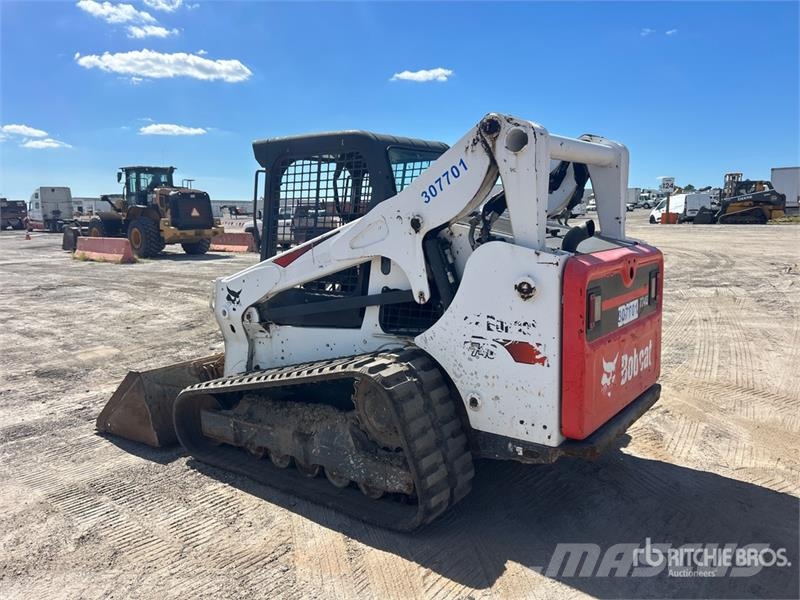 Bobcat T740 Skid steer loaders