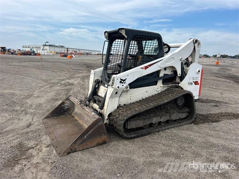 Bobcat T740 Мини товарачи