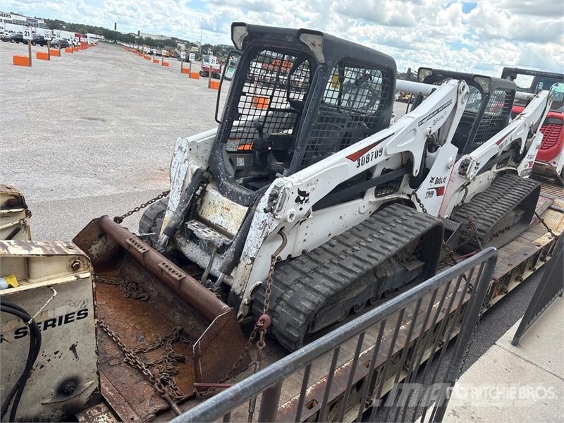 Bobcat T740 Lietoti riteņu kompaktiekrāvēji