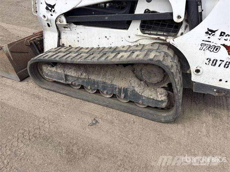 Bobcat T740 Minicarregadeiras