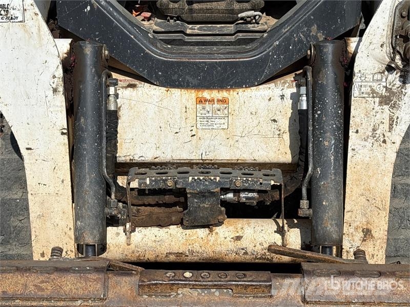 Bobcat T740 Skid steer mini nakladalci