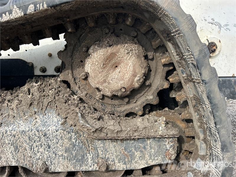 Bobcat T740 Мини товарачи

