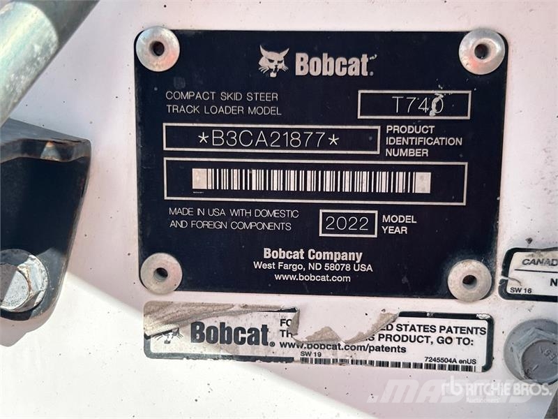 Bobcat T740 Skid steer loaders