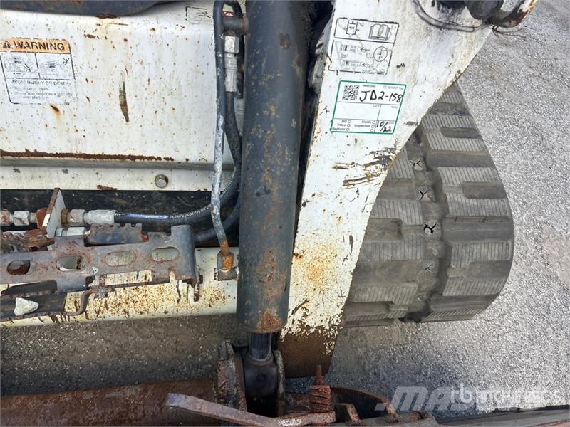 Bobcat T740 Skid steer loaders