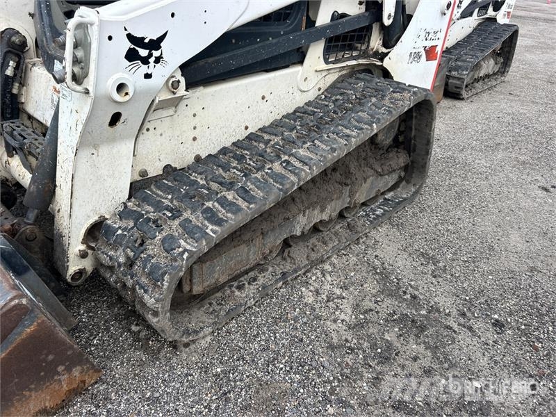 Bobcat T740 Мини товарачи