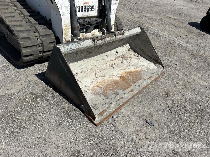 Bobcat T740 Skid steer loaders