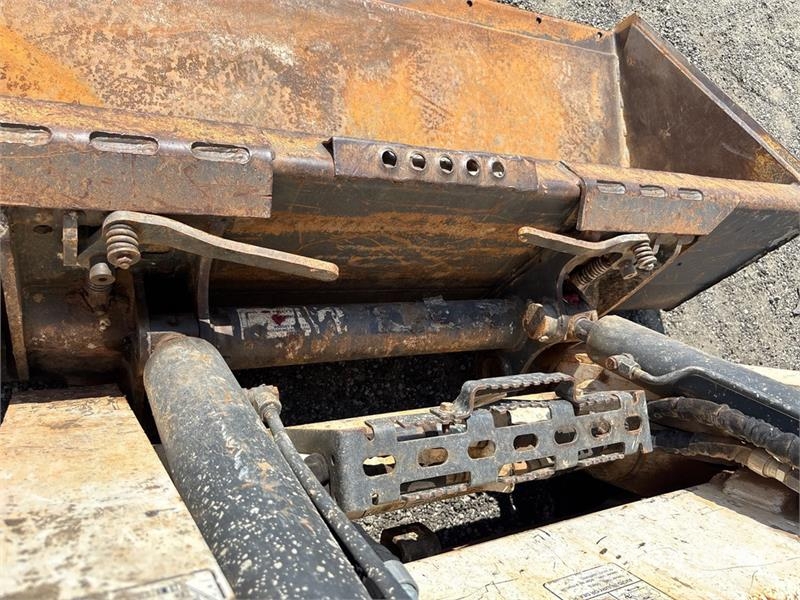 Bobcat T740 Skid steer mini nakladalci