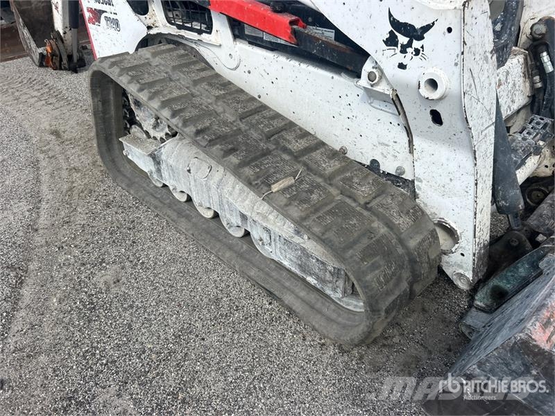 Bobcat T740 Skid steer mini nakladalci
