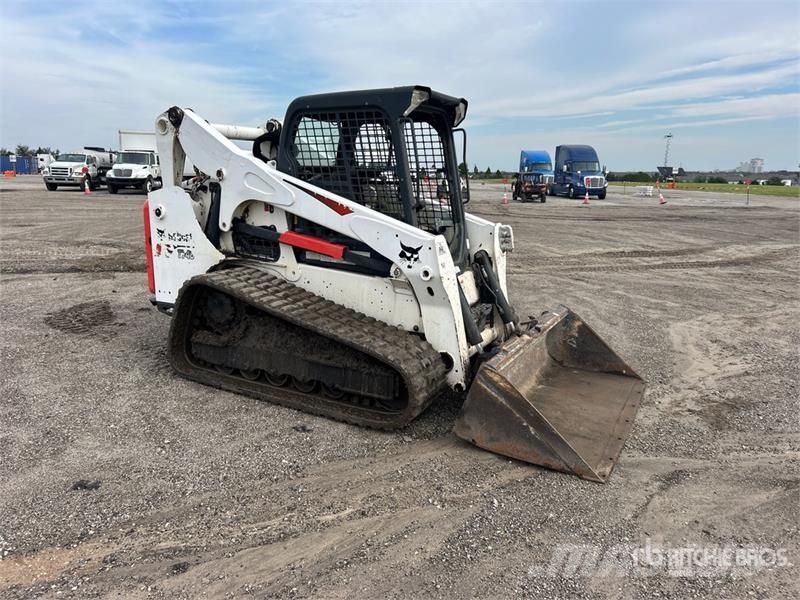 Bobcat T740 Мини товарачи